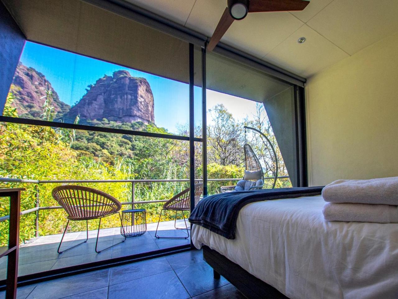Bajo La Montana Ξενοδοχείο Tepoztlan Εξωτερικό φωτογραφία